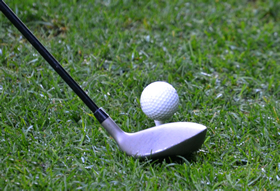 ゴルフ保険を比較する